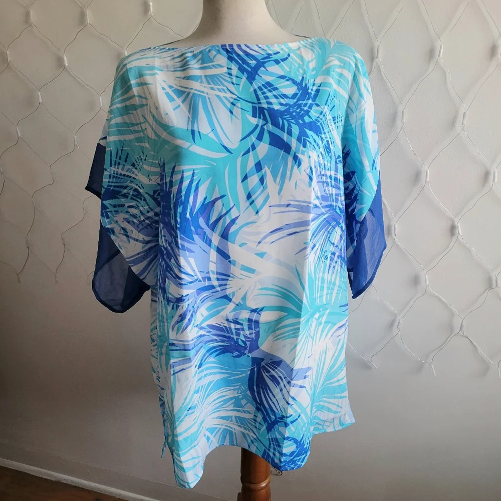Hello Spring! Vintage Floral Blouse w/ Blue Palm Frond Print • Size Medium